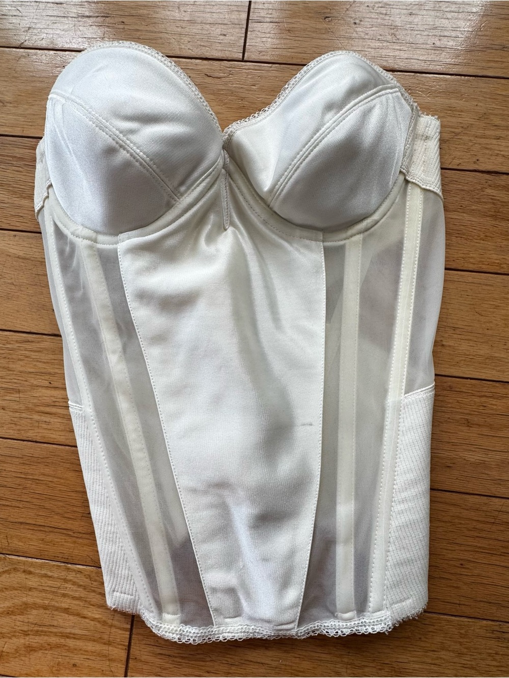 Vintage white satin boned corset top – “Flattering Me” (Made in Colombia)